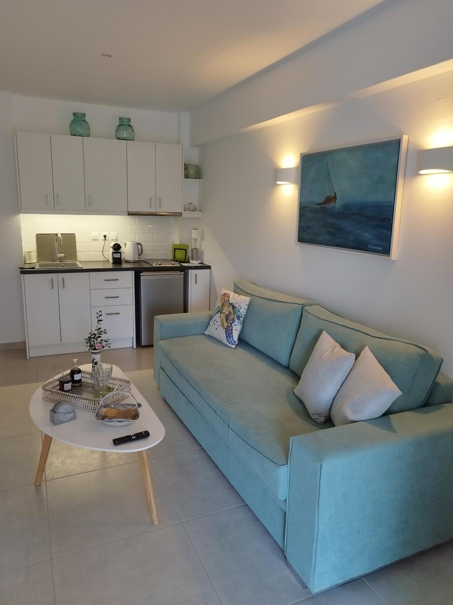 Korina'S Suites Ándros Eksteriør bilde
